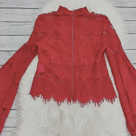 MinkPink Drama Queen Burgundy Lace Zip Back Bell Sleeve Top size M - Picture 7 of 11